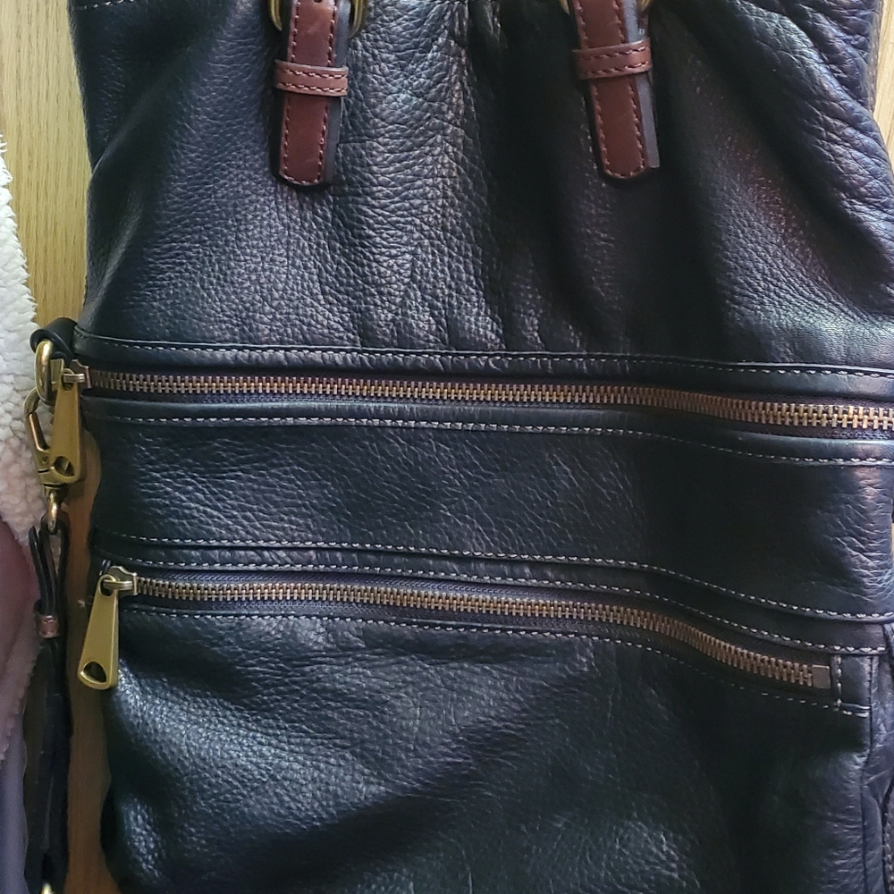 Black leather Fossil Explorer